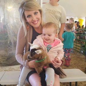 Meet your Posher, Brie